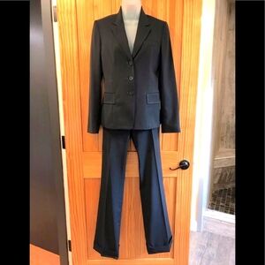 Vintage Tahari Gorgeous Pinstripe Suit With Tags